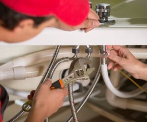 About Emergency plumbing pros Cutler, CA